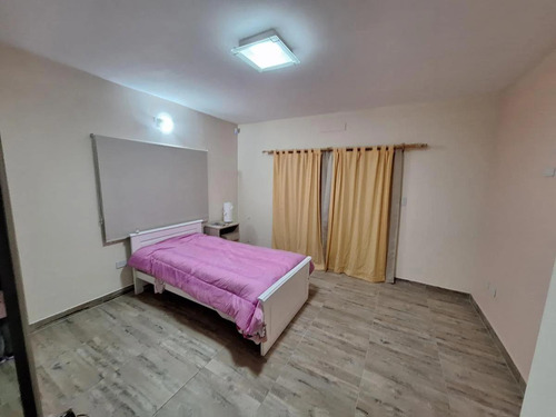 Casa En Venta - 3 Dormitorios 3 Baños - Cochera - 800mts2 - San Vicente