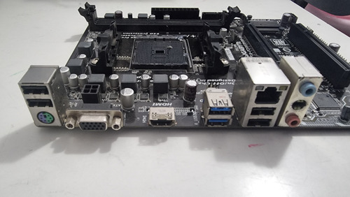 Mother Gigabyte F2a68hm-h Fm2+ Ddr3 Anda Leer Detalle Minimo Negro (Usado)