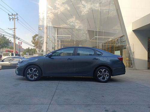 Kia Forte 2.0 LX 4 p At