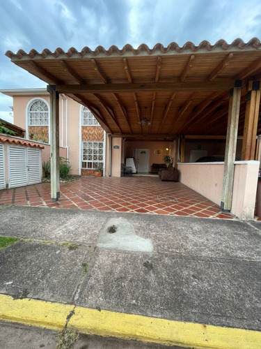 Ap Se Vende Casa En Tariba Urbanizacion Las Trinitarias 