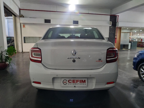 Imagen 4 de 8 de Renault Logan Zen 1.6