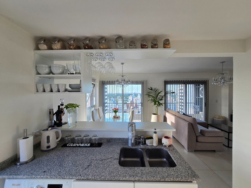 Dueño Vende Departamento 3 Ambiente C/ Cochera - Al Frente Con Orientación Norte