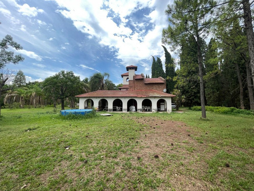 Casa En Alquiler Con Amplio Terreno Baigorria