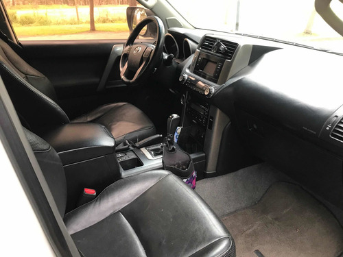 Imagen 14 de 18 de Toyota Land Cruiser 2012 4.0 Prado Txl At