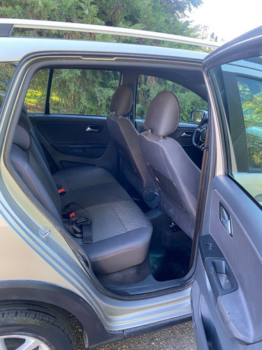 Volkswagen Suran Cross 1.6 Highline 101cv