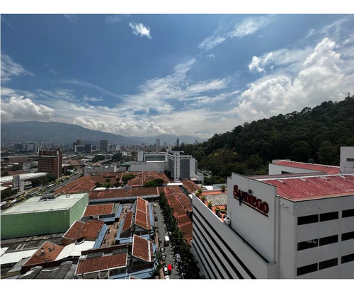 Apartamento Para La Venta En Sector San Diego, Medellín