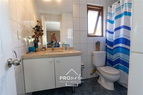 Hermosa Casa En Venta En Barrio La Hacienda