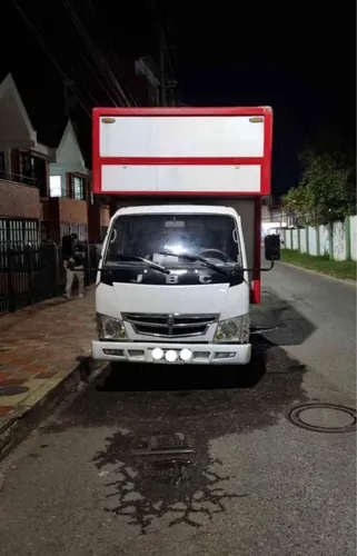 Camión Jbc 1030 En 55.000.000 Negociables, Listo Para Traspa