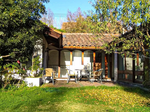 Imagen 15 de 20 de Clásica Casa Chilena En Estoril, Iluminada, Grande