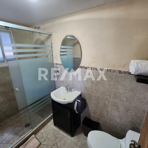 Imagen 13 de 23 de Hotel En Renta - (2)