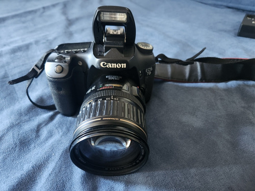 Kit Canon Eos 7d Mark Ii + Lente Canon 28-135mm Y Accesorios