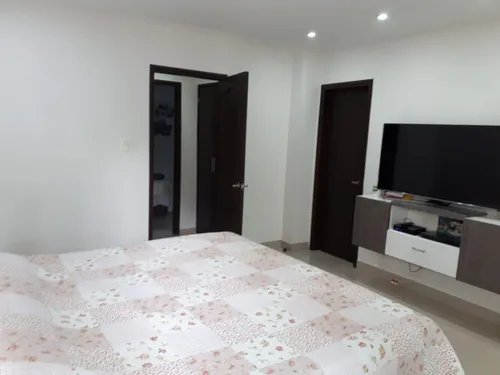 En Venta Amplio Apartamento Piso 3 En Barrio Villa Country (2).
