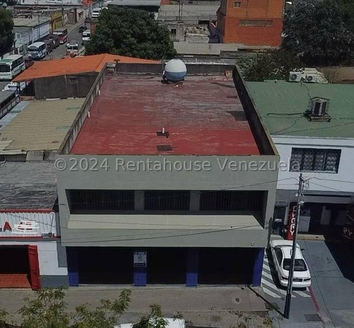 Edificio En Venta En Zona Centro Barquisimeto 24-27644 Jpg