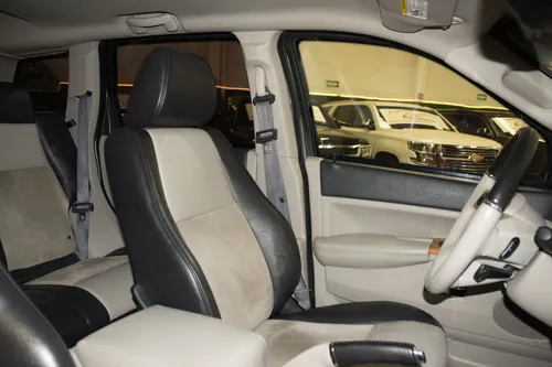 Jeep Grand Cherokee 5.7 Limited Premium V8 4x4 Mt