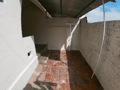 Imagem 10 de 10 de Casas - Ref: L203