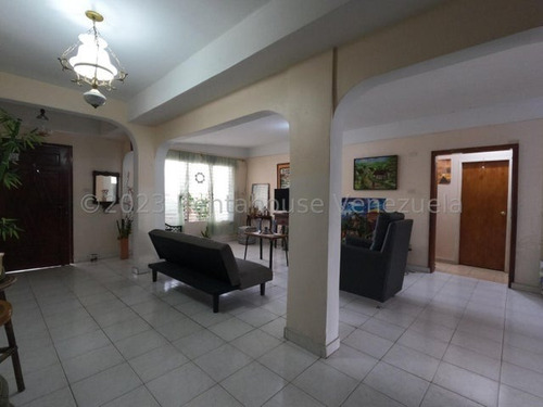 Imagen 5 de 30 de Casa En Venta Urbanización Fundalara. Barquisimeto. Tu Asesor De Confianza Kenlimar Nieto. Contactame *0424 5/2/2/3/7/9/7* Código Flex 23-20591