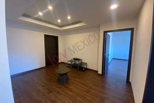 Imagen 25 de 25 de Última Oportunidad De Vivir En Nivel 10 Amplio Y Equipado Departamento En Venta En Zona Exclusiva.