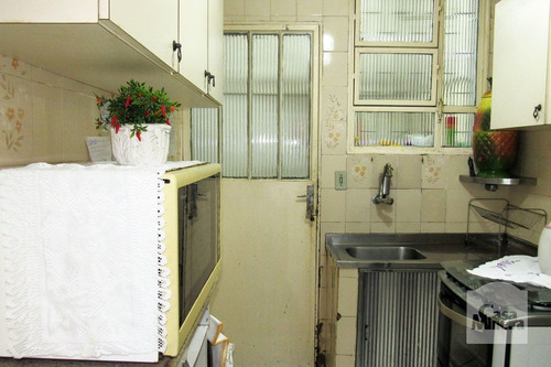 Imagem 10 de 11 de Casa À Venda No Paraíso - Código 14101 - 14101