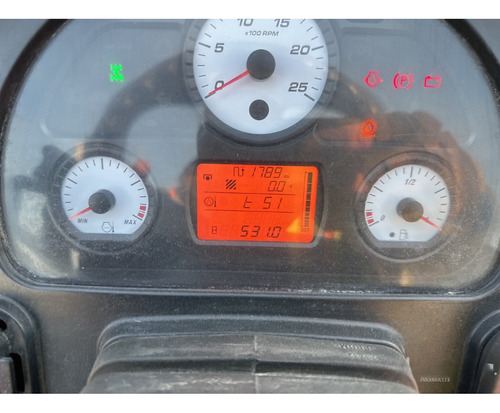 2019 Massey Ferguson Mf5710 4wd Tractor