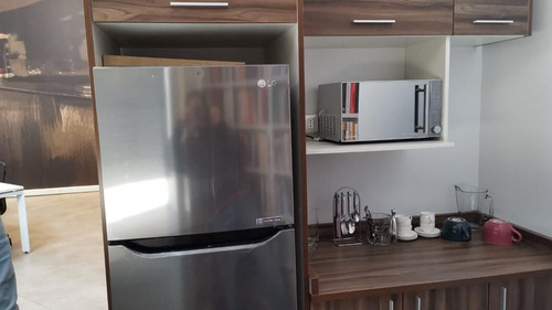 Amplia Oficina/ Planta Libre/ Bajos Ggcc/ 200 Mt2/ Estoril