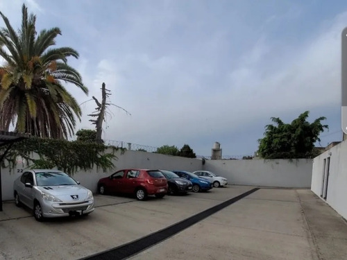 Se Vende Departamento Con Cochera
