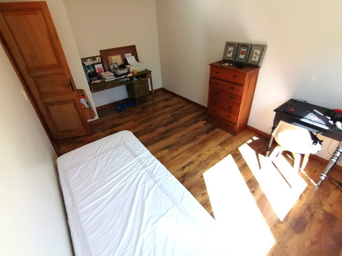 Hermosa Casa 3 Dormitorios Y Servicio Barrio Privado Carmel