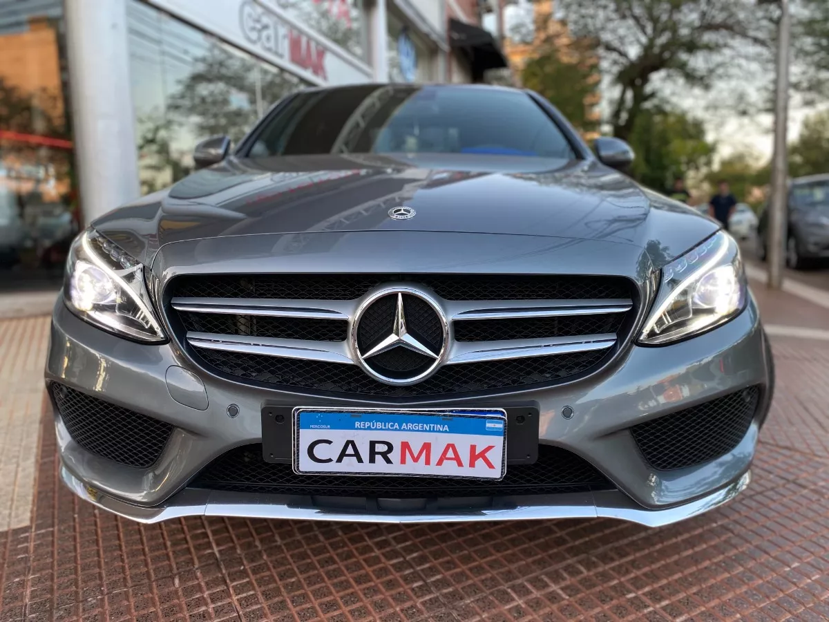 Mercedes Benz C250 2.0t Amg Line Automático 2017 39.000km!