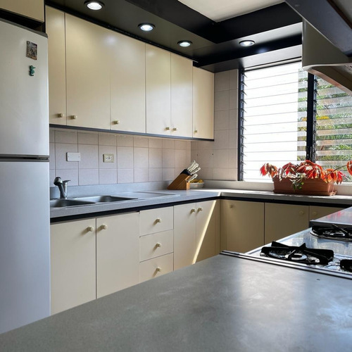 Imagen 3 de 14 de En Venta Apartamento En La Florida