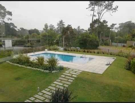 Imagen 8 de 15 de Oportunidad Bellagio Tower Punta Del Este Alquiler Temporada Mensual Anual Todos Los Servicios - Dueño Directo - Equipado Y Amoblado Full