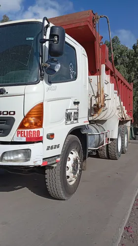 Hino, Dobletroque