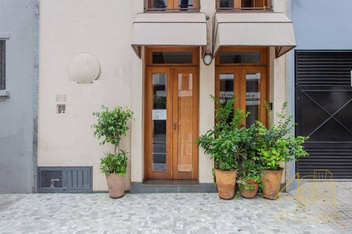 Imagem 18 de 21 de Casa À Venda Na Rua José Maria Lisboa, 218 - Jardim Paulista. Casa Reformada,3 Pavimentos No Miolo Dos Jardins! Ideal Para Eventos, Conta Com Terraço. - Ca0621