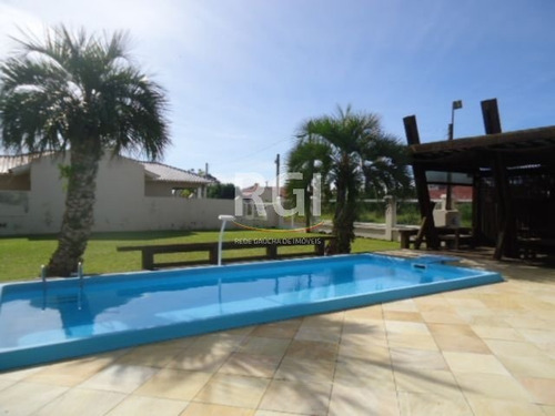Casa Em Centro Com 4 Dormitórios - Mf21956