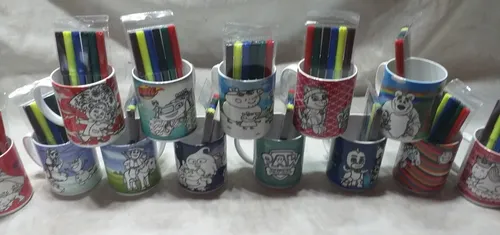 34 Tazas Plasticas Para Pintar + 6 Fibras Dia Niño Souvenir