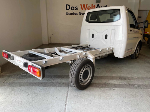 Imagen 12 de 13 de Volkswagen Transporter 2021 2.0 Chasis Cabina Mt