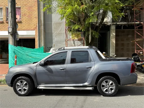 Renault Duster Oroch 2.0 Dynamique