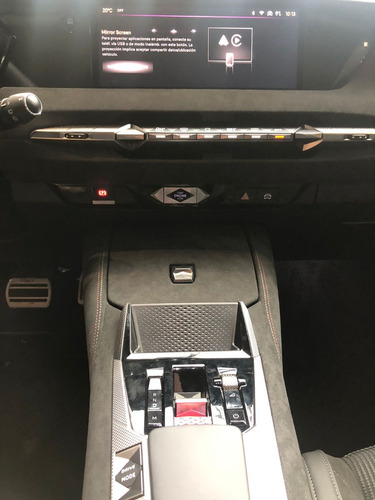 Imagen 10 de 16 de Ds4 Performance Line 215 At8 Okm 2023