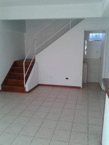 Venta Duplex Con Cochera En Pilar Centro