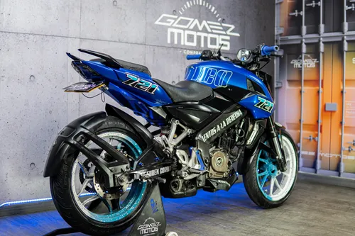 Bajaj Pulsar Ns 200 2015