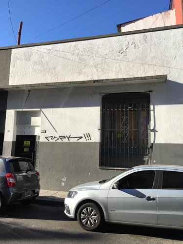 Imagen 2 de 11 de Oportunidad Local Apto Múltiples Destinos - San Telmo