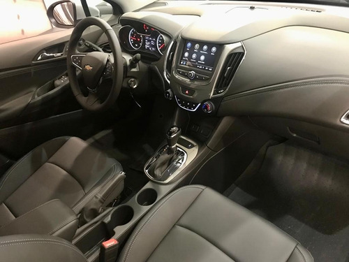 Imagen 10 de 15 de Chevrolet Cruze Lt Automático 5