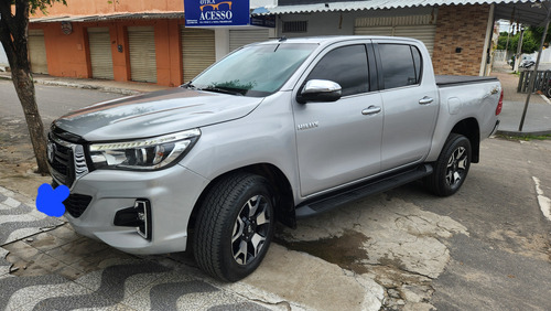 Toyota Hilux 2.8 Tdi Srx Cab. Dupla 4x4 Aut. 4p