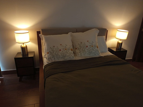 Lámpara Mesa Led Metal Usb Regulable Touch Dorada 2piezas Dorado