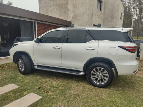 Toyota SW4 2.8 Srx 177cv 4x4 7as At