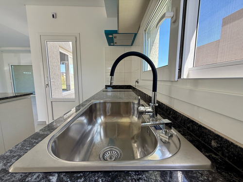 Casa En Una Planta En Venta En Barrio Privado San Felipe, Canning. Oportunidad!!!