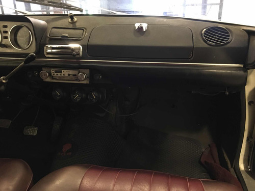 Peugeot 404