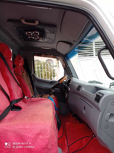 Imagem 4 de 15 de Mercedes Accelo 715c