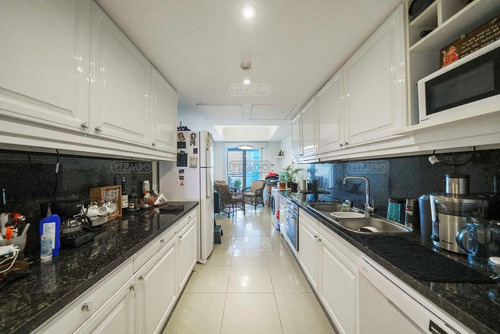 Imagen 3 de 23 de Venta Excelente Departamento En Chateau Puerto Madero, Capital Federal