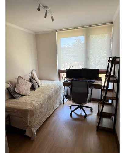 Departamento En Barnechea/ Primer Piso Con Jardin