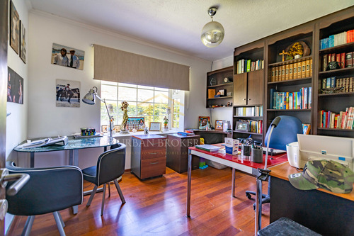 Casa 5 Dormitorios En Condominio, La Serena (94257)