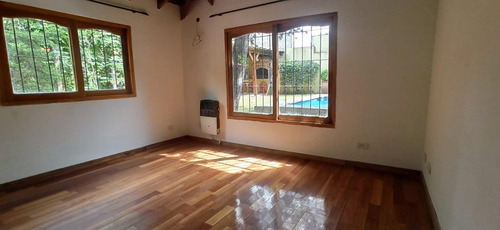 Imagen 3 de 17 de Casa En Venta Zona Boulogne.